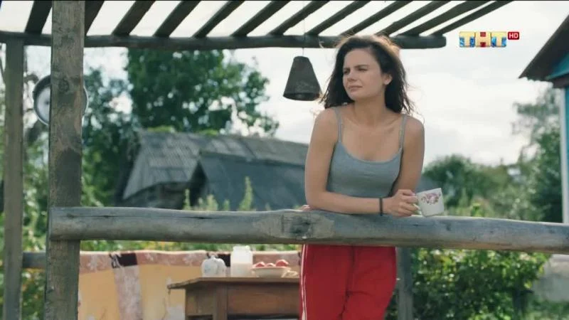 Кадры из сериала Жуки (2019)